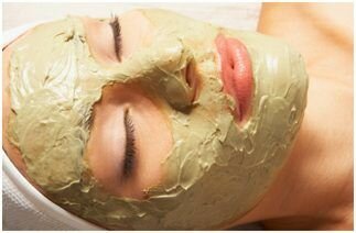 Травяные маски идеально подходят для сухой кожи.